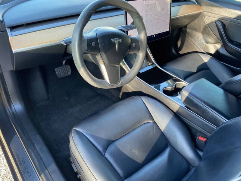 2020 Tesla Model 3 Standard Range Plus