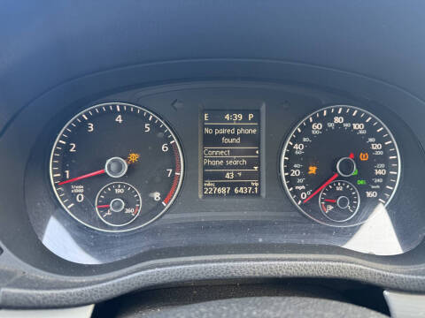 2012 Volkswagen Passat SE PZEV