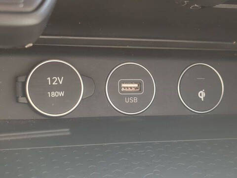 2023 Genesis G70