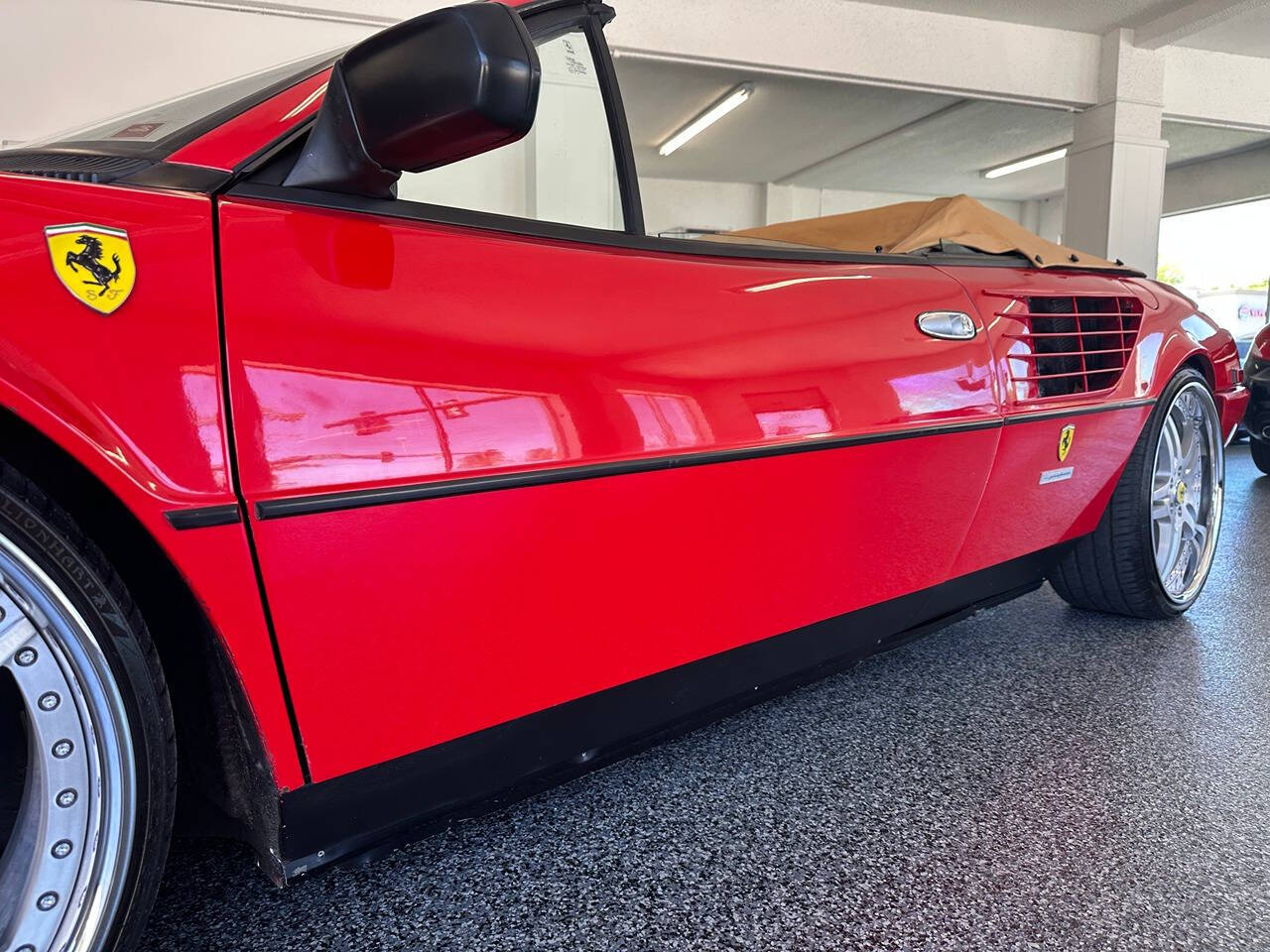 1988 Ferrari Mondial 3.2 147