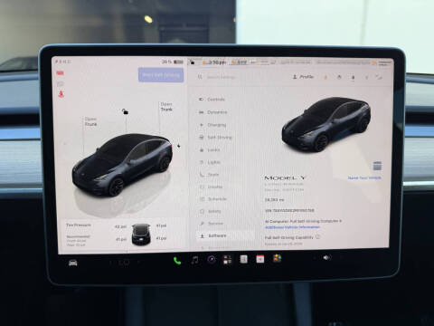 2024 Tesla Model Y Long Range
