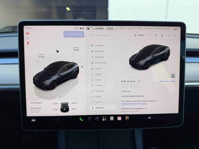 2024 Tesla Model Y Long Range