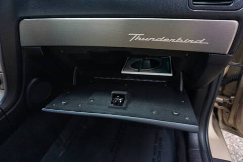 2005 Ford Thunderbird Deluxe