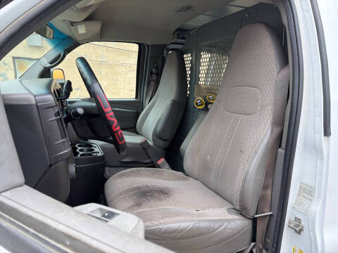 2015 GMC Savana 2500