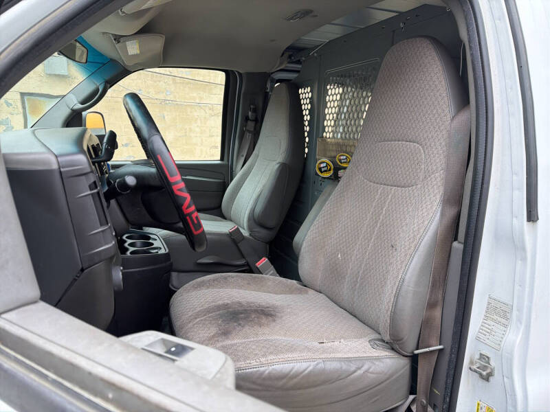 2015 GMC Savana 2500