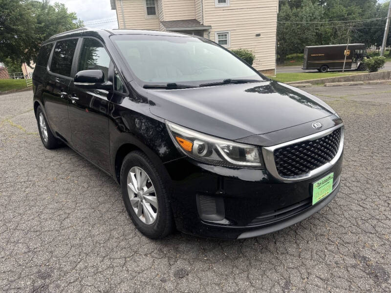2017 Kia Sedona LX