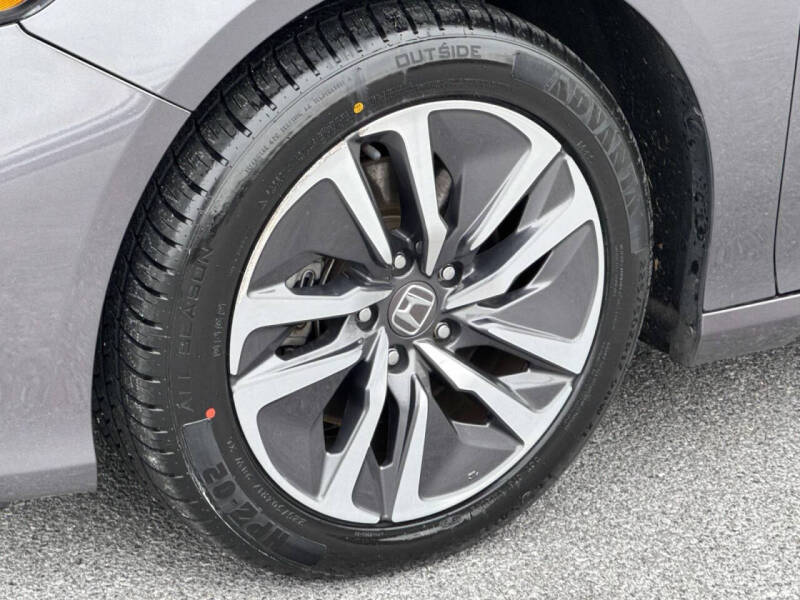 2020 Honda Accord Hybrid Touring