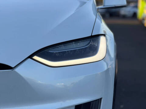 2017 Tesla Model X
