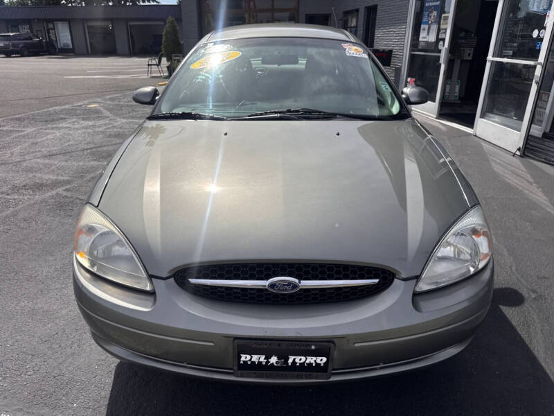 2001 Ford Taurus SE