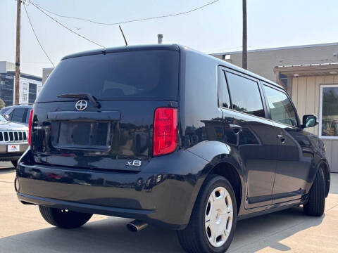 2009 Scion xB