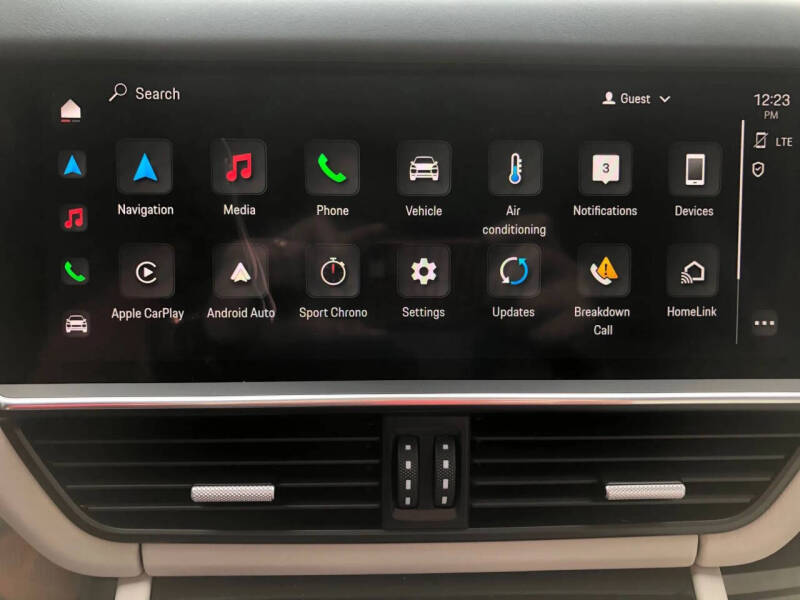 2022 Porsche Cayenne