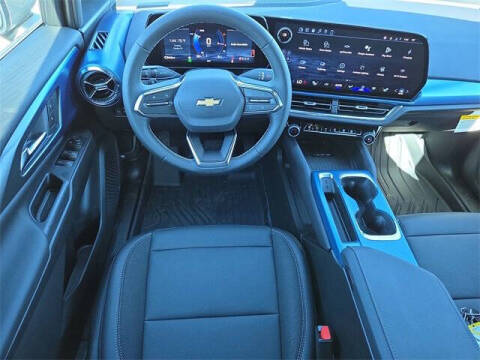 2026 Chevrolet Equinox EV LT 2