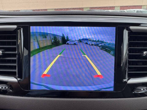 2017 Chrysler Pacifica Touring