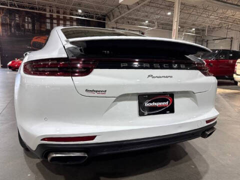 2017 Porsche Panamera