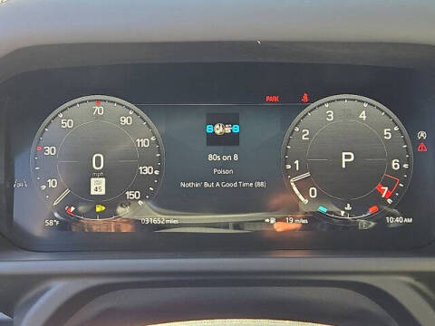 2024 Land Rover Defender 110 P400 X-Dynamic SE