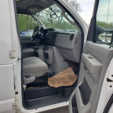 2014 Ford E-Series E-150