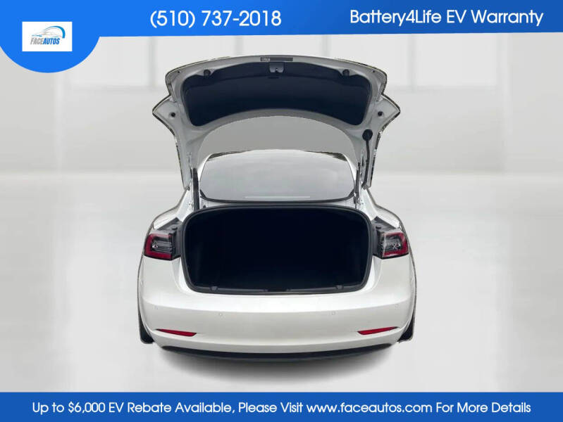 2021 Tesla Model 3 Standard Range Plus