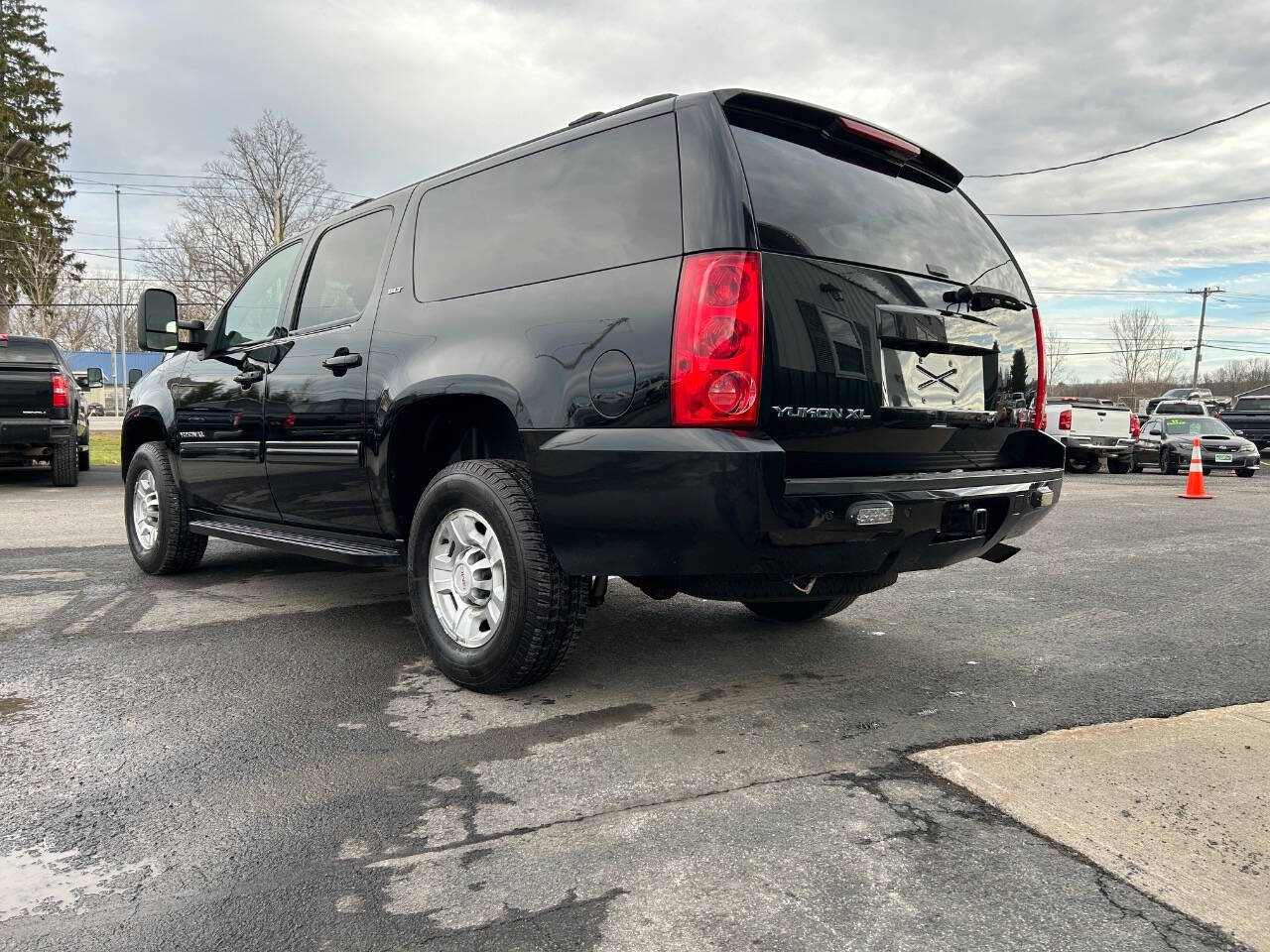 2010 GMC Yukon XL for sale at Upstate Auto Gallery in Westmoreland, NY