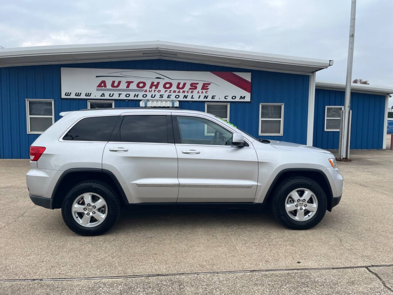 2013 Jeep Grand Cherokee for sale at Autohouse Auto Finance in Tyler, TX