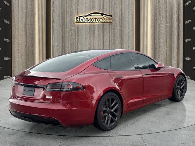 2023 Tesla Model S Plaid