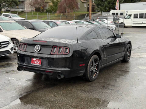 2014 Ford Mustang V6