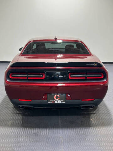 2020 Dodge Challenger