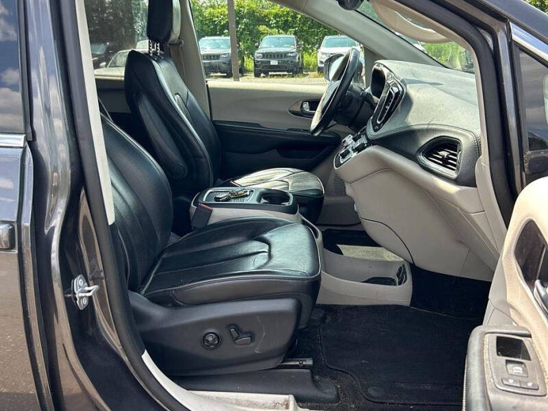 2017 Chrysler Pacifica Limited