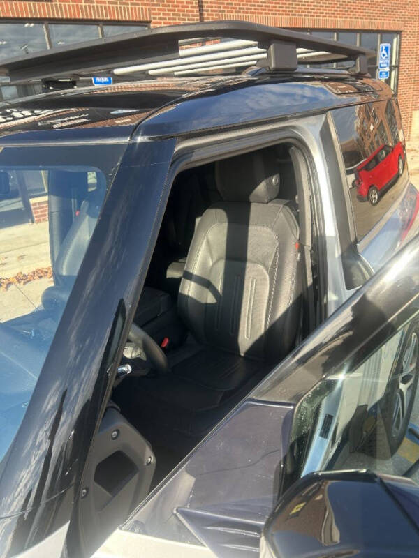 2022 Land Rover Defender 90 X-Dynamic S