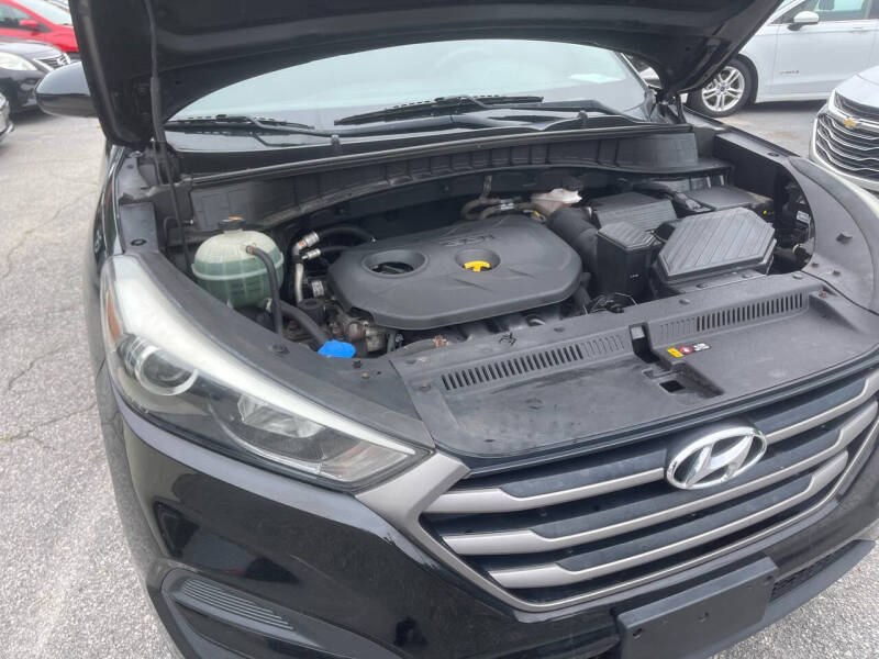 2016 Hyundai Tucson SE