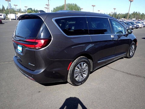 2021 Chrysler Pacifica Hybrid Limited