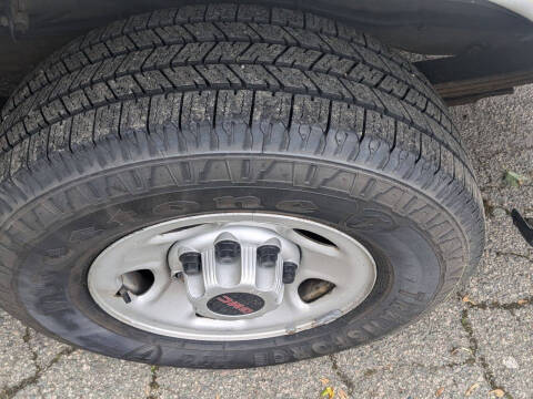 2016 GMC Savana 2500