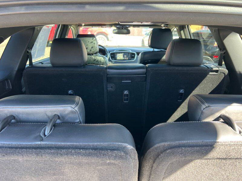 2016 Kia Sorento SX Limited V6