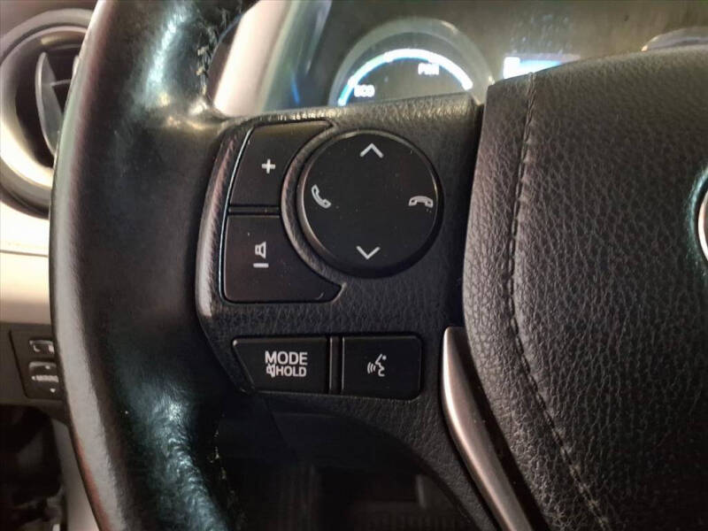 2017 Toyota RAV4 Hybrid XLE