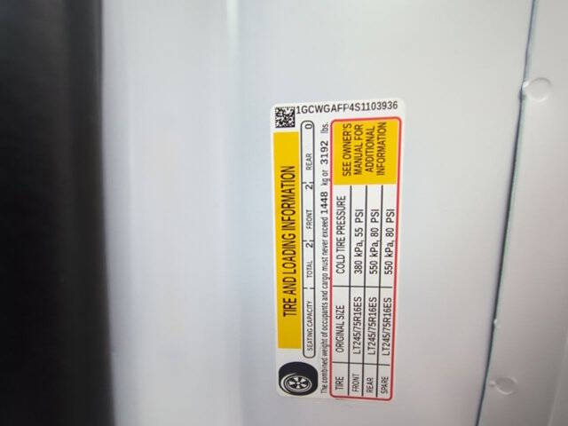 2025 Chevrolet Express 2500