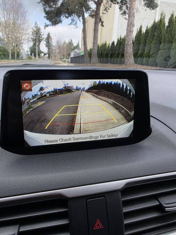 2017 Mazda MAZDA3 Touring