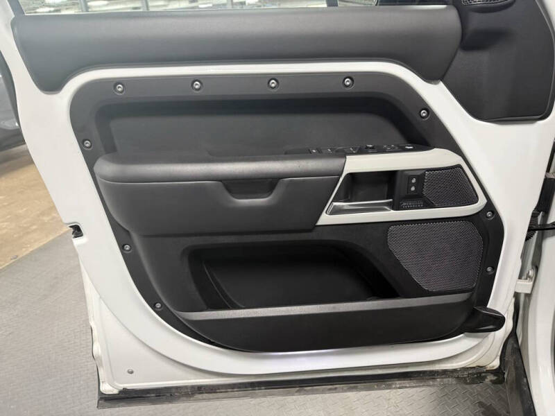 2020 Land Rover Defender 110 HSE