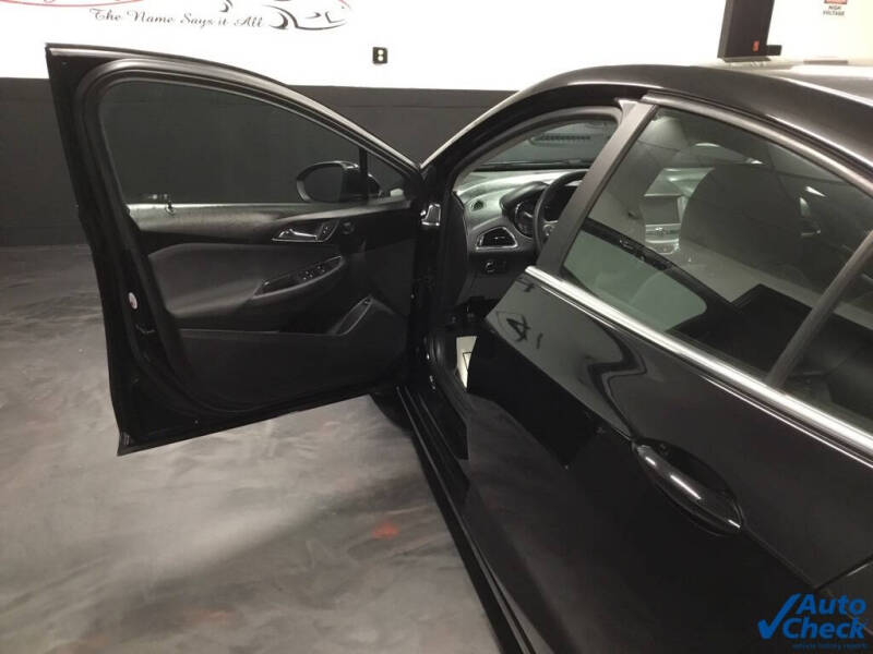 2017 Chevrolet Cruze LT Auto