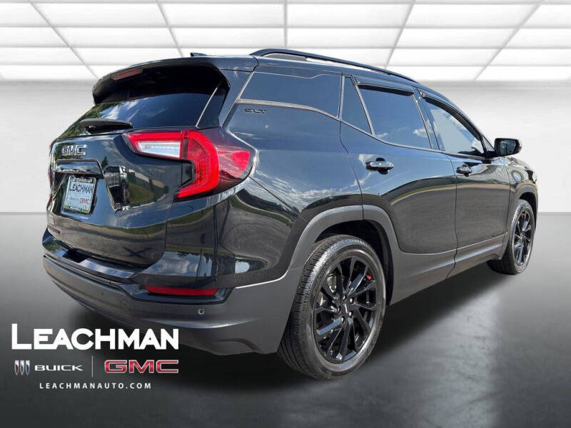2023 GMC Terrain SLT