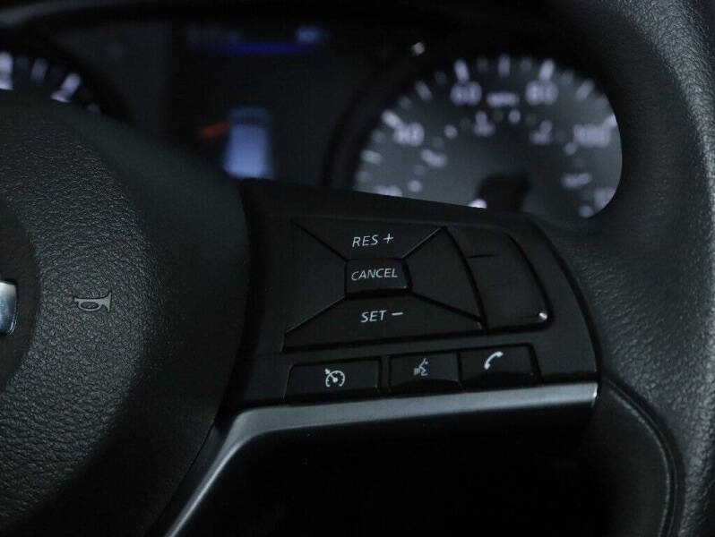 2022 Nissan Rogue Sport S