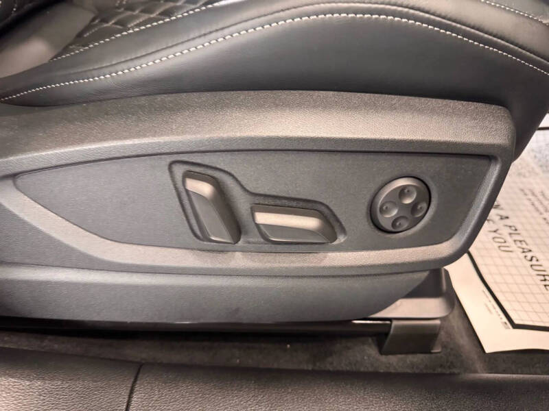 2024 Audi SQ5 3.0T quattro Premium Plus