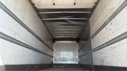 2015 Freightliner M2 106
