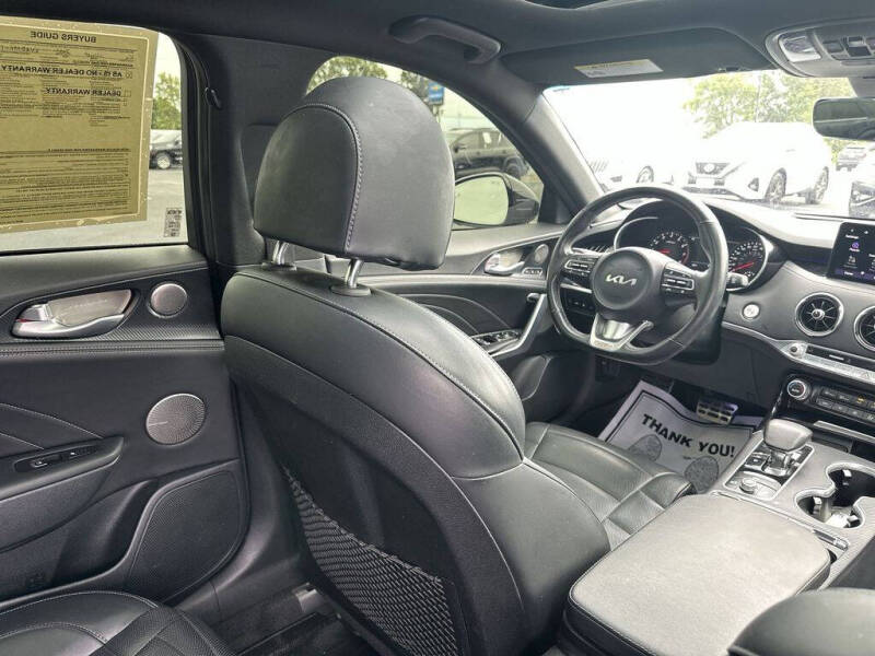 2022 Kia Stinger