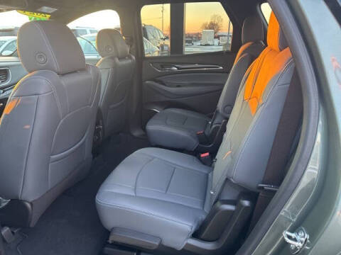 2024 Buick Enclave Essence