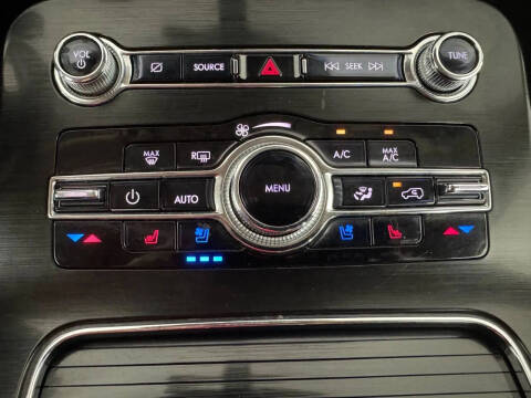 2021 Lincoln Nautilus Reserve