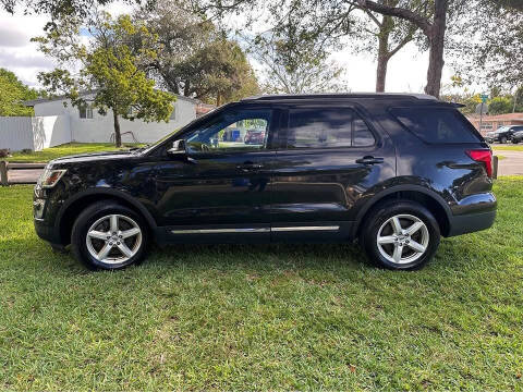 2017 Ford Explorer XLT