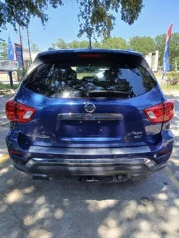 2018 Nissan Pathfinder S