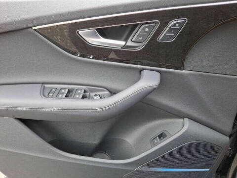 2025 Audi Q7 quattro Premium Plus 55 TFSI