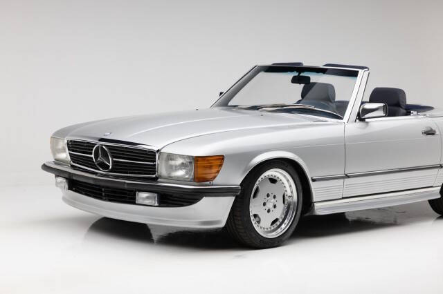 1986 Mercedes-Benz 560-Class 560 SL