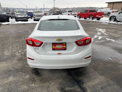 2016 Chevrolet Cruze LT Auto