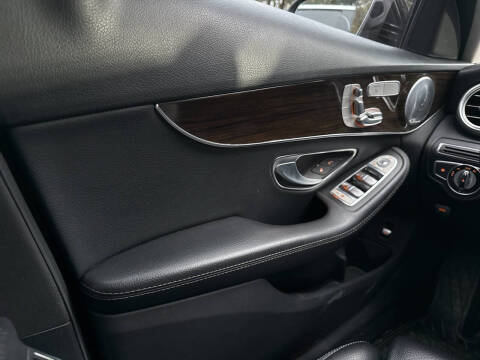 2016 Mercedes-Benz C-Class C 300 Sport